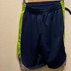 Mens basketball shorts